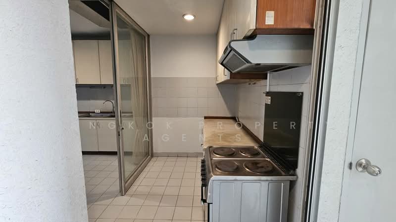 Baan Yen Akard, Bangkok, Yenakat, Chong Nonsi, Yan Nawa, Bangkok, 2 Bedrooms, 245 sqm, Condo For Rent, by BANGKOK PROPERTY AGENTS, 500430173 - DDproperty.com