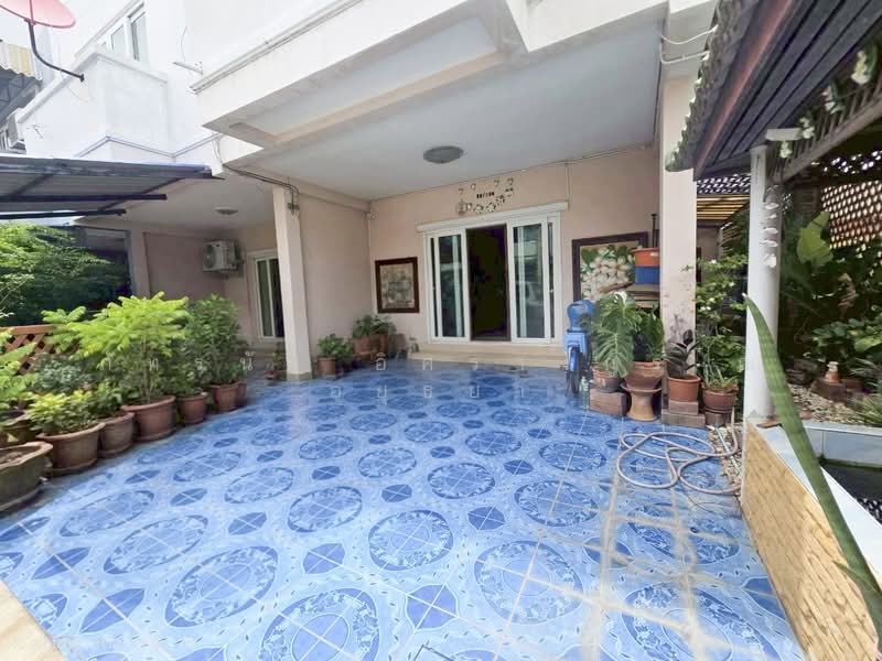 หมู่บ้านฉัตรหลวง 8, ปทุมธานี, สามโคก, ปทุมธานี, 112 ตร.ม., ทาวน์เฮ้าส์ ขาย, โดย ภัทรนัน อิศรางกูร ณ อยุธยา, 500430184 - DDproperty.com