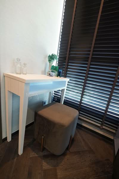 The Esse Sukhumvit 36, Bangkok, Soi Sukhumvit 36, Sukhumvit Road, Phra Kanong, Khlong Toei, Bangkok, 2 Bedrooms, 72 sqm, Condo For Rent, by Nareerat Pimsawang, 500430206 - DDproperty.com