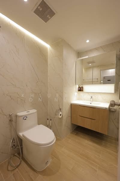 Sukhumvit Suite, Bangkok, 19 Soi Sukhumvit 13, Khlongtoei Nua, Watthana, Bangkok, 1 Bedroom, 40 sqm, Condo For Rent, by Khlueanphon Nukulsirisak, 500430211 - DDproperty.com