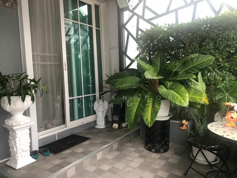 Golden Town 3 Bangna-Suanluang, Bangkok, Kanchanaphisek Road, Prawet, Bangkok, 3 Bedrooms, 150 sqm, Townhouse For Rent, by Khlueanphon Nukulsirisak, 500430218 - DDproperty.com