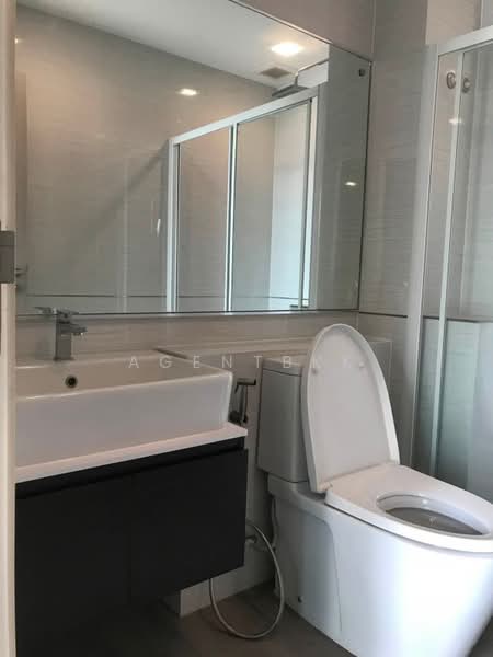 The Metropolis Samrong Interchange, Samut Prakan, 954 Sukhumvit Road, Samrong Nua, Muang Samut Prakarn, Samut Prakan, 1 Bedroom, 35 sqm, Condo For Rent, by Agentbkk, 500430284 - DDproperty.com