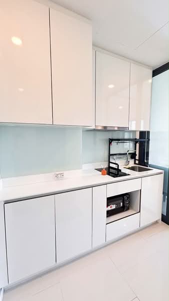 Mazarine Ratchayothin, Bangkok, Soi Phahonyothin 30, Phahonyothin Road, Chan Kasem, Chatuchak, Bangkok, 1 Bedroom, 33 sqm, Condo For Rent, by Sutavee Chonlabud, 500430297 - DDproperty.com