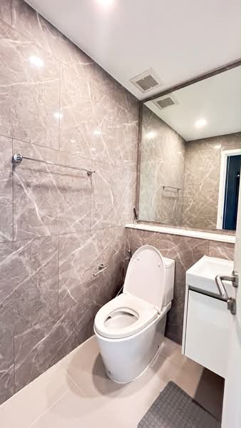 Mazarine Ratchayothin, Bangkok, Soi Phahonyothin 30, Phahonyothin Road, Chan Kasem, Chatuchak, Bangkok, 1 Bedroom, 33 sqm, Condo For Rent, by Sutavee Chonlabud, 500430297 - DDproperty.com