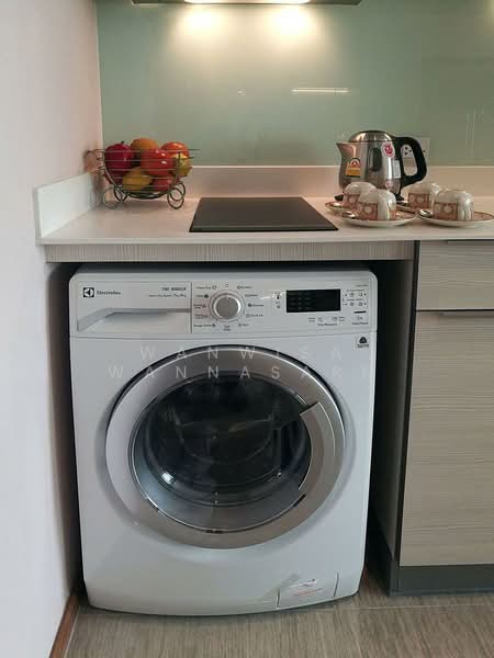 H Sukhumvit 43, Bangkok, 28 Sukhumvit 34 Road, Khlong Tan Nua, Watthana, Bangkok, 2 Bedrooms, 60 sqm, Condo For Rent, by Wanwisa Wannasarn, 500430324 - DDproperty.com