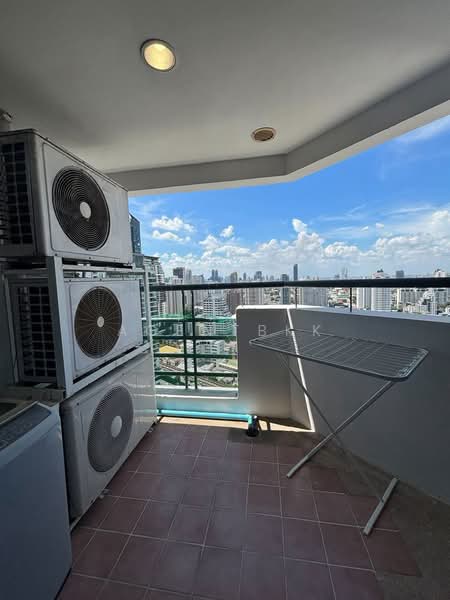 The Waterford Diamond Tower Sukhumvit, Bangkok, 758/18 Soi Sukhumvit 30/1, Sukhumvit Road, Khlong Toei, Bangkok, 2 Bedrooms, 69 sqm, Condo For Rent, by Agentbkk, 500430346 - DDproperty.com
