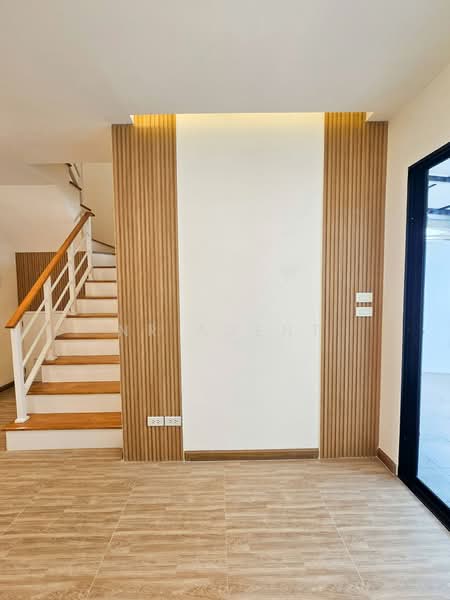 Pruksa Town Nexts Bangna Km.5, Samut Prakan, ฺBuanakarin Road, Bang Kaeo, Bang Plee, Samut Prakan, 3 Bedrooms, 100 sqm, Townhouse For Sale, by NR AGENT, 500430366 - DDproperty.com