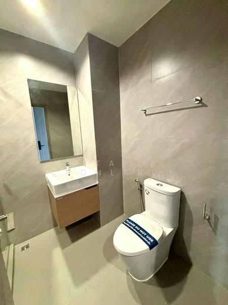 IDEO Sukhumvit Rama 4, Bangkok, Soi Sukhumvit 44, Sukhumvit Road, Phra Kanong, Khlong Toei, Bangkok, 1 Bedroom, 30 sqm, Condo For Rent, by Sutavee Chonlabud, 500430399 - DDproperty.com