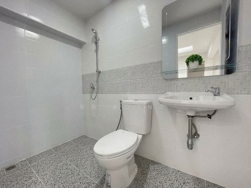 PINCHAROEN 3, Bangkok, Si Khan, Don Mueang, Bangkok, 2 Bedrooms, 100 sqm, Townhouse For Sale, by NR AGENT, 500430421 - DDproperty.com