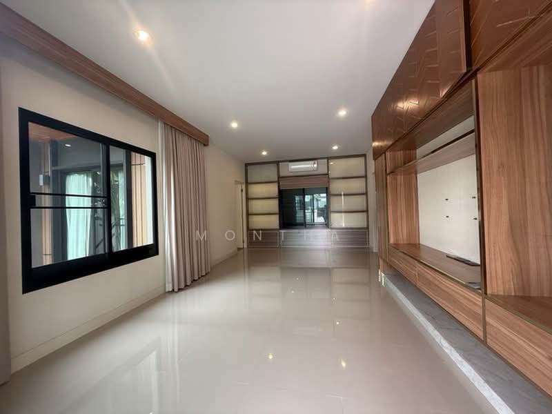 Burasiri Bangna, Samut Prakan, 88 Rattanarat Road, Bang Sao Thong, Samut Prakan, 4 Bedrooms, 160 sqm, Single Detached House For Sale, by Montha, 500430428 - DDproperty.com