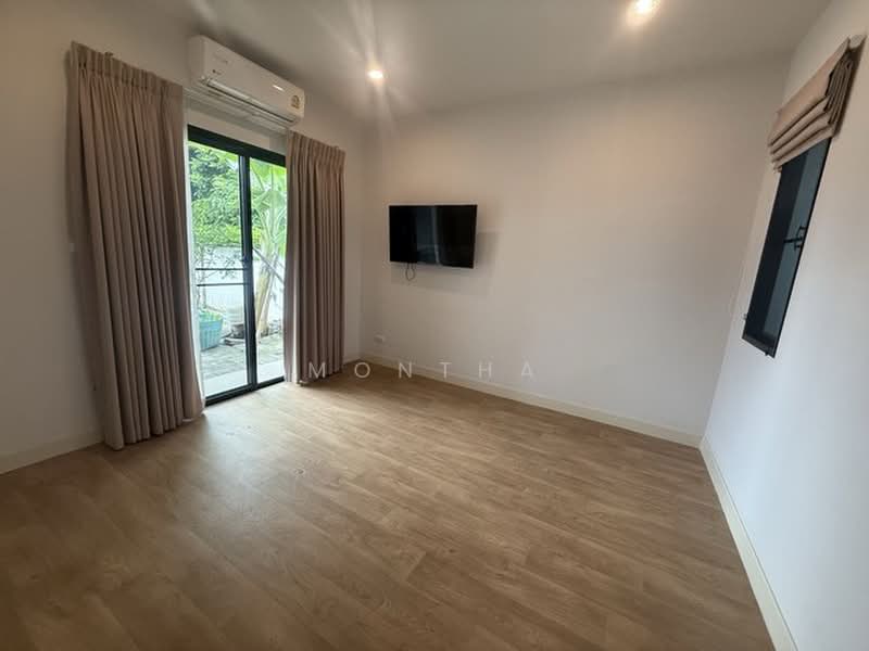 Burasiri Bangna, Samut Prakan, 88 Rattanarat Road, Bang Sao Thong, Samut Prakan, 4 Bedrooms, 160 sqm, Single Detached House For Sale, by Montha, 500430428 - DDproperty.com