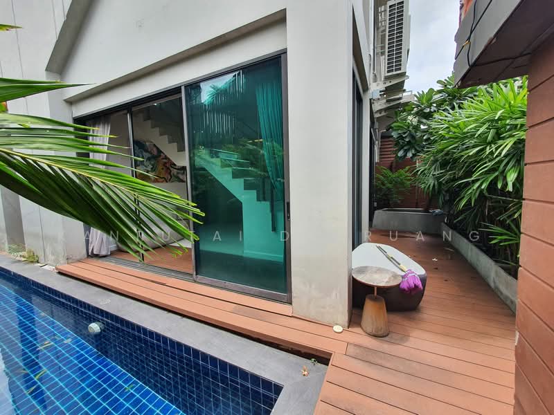 The Park Lane 22, Bangkok, 42 Soi Pridi Banomyong 45, Khlong Tan Nua, Watthana, Bangkok, 3 Bedrooms, 450 sqm, Townhouse For Rent, by Kanrutai Dawruang, 500430439 - DDproperty.com