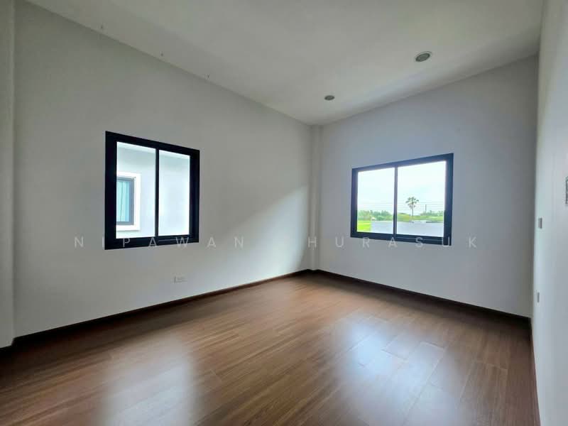 บ้านเดี่ยว 2 ชั้น โครงการลากูน่าวิลล์ บ้านเกาะ, Nakhon Ratchasima, Ta Lat, Muang Nakhon Ratchasima, Nakhon Ratchasima, 4 Bedrooms, 278 sqm, Single Detached House For Sale, by Nipawan Thurasuk, 500430465 - DDproperty.com