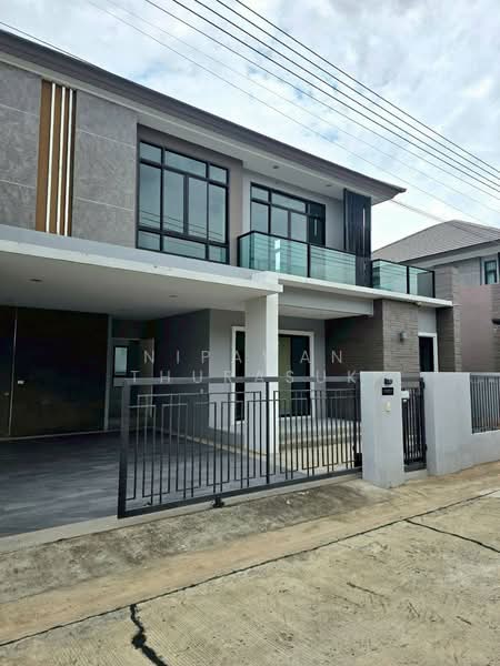บ้านเดี่ยว 2 ชั้น โครงการลากูน่าวิลล์ บ้านเกาะ, Nakhon Ratchasima, Ta Lat, Muang Nakhon Ratchasima, Nakhon Ratchasima, 4 Bedrooms, 278 sqm, Single Detached House For Sale, by Nipawan Thurasuk, 500430465 - DDproperty.com