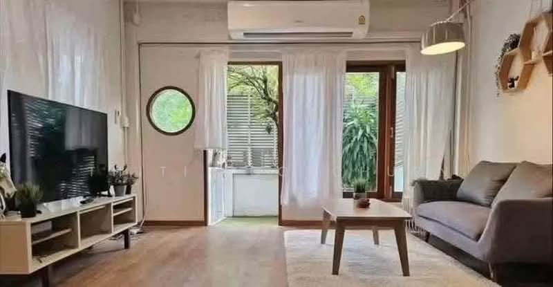 บ้านเดี่ยว 3 ห้องนอน วัฒนา, กรุงเทพ, พระโขนงเหนือ, วัฒนา, กรุงเทพ, 200 ตร.ม., บ้านเดี่ยว ให้เช่า, โดย Thiti Boonchurn, 500430488 - DDproperty.com