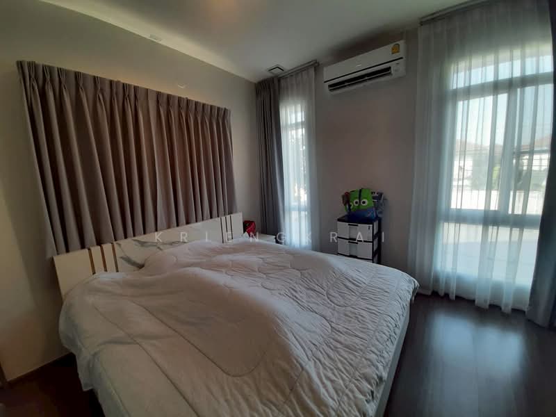 Mantana Motorway-New Krungthepkreetha, Bangkok, Phatthana Chonnabot 4 Road, Khlong Song Ton Nun, Lat Krabang, Bangkok, 3 Bedrooms, 145 sqm, Single Detached House For Sale, by Kriengkrai, 500430495 - DDproperty.com