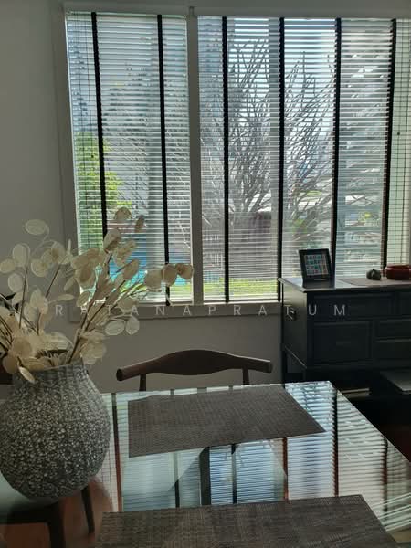 Wind Sukhumvit 23, Bangkok, 136 Soi Sukhumvit 23, Sukhumvit Road, Khlongtoei Nua, Watthana, Bangkok, 2 Bedrooms, 80 sqm, Condo For Rent, by Orawan Ratanapratum, 500430522 - DDproperty.com