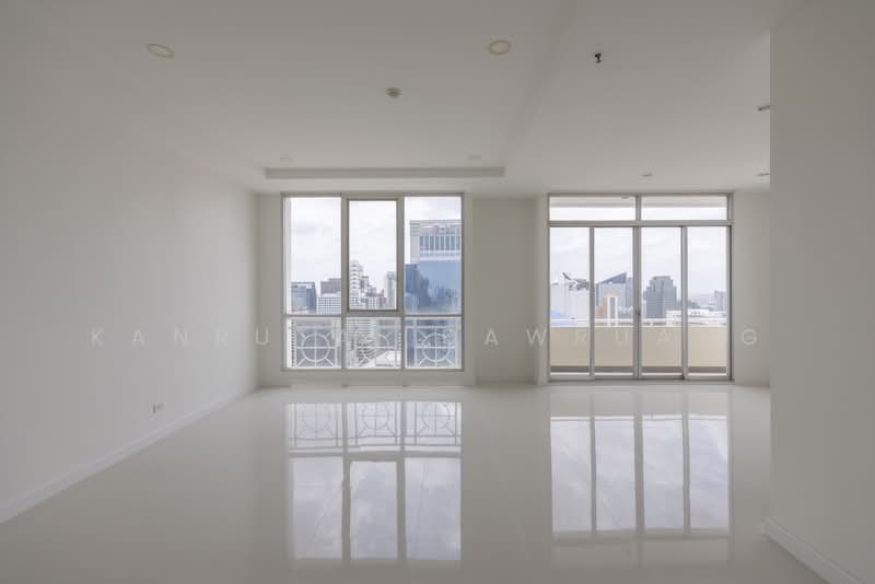 Asoke Place, Bangkok, Asok Montri Rd, Khlongtoei Nua, Watthana, Bangkok, 3 Bedrooms, 343 sqm, Condo For Sale, by Kanrutai Dawruang, 500430524 - DDproperty.com