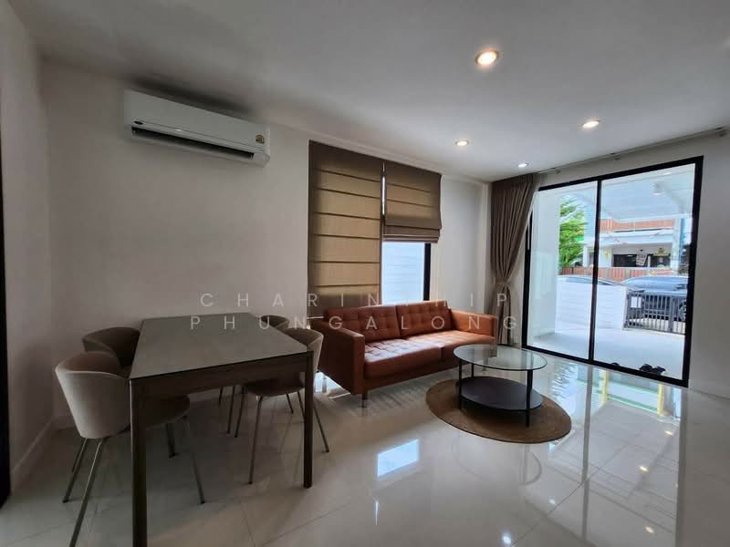 Areeya Mandarina Sukhumvit 77, Bangkok, Sukhumvit 77 Road (On Nut), Suan Luang, Bangkok, 3 Bedrooms, 225 sqm, Townhouse For Rent, by Charinthip Phungalong, 500430556 - DDproperty.com