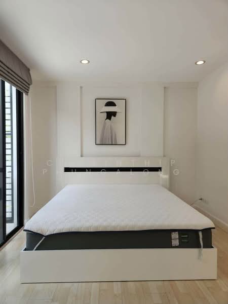 Areeya Mandarina Sukhumvit 77, Bangkok, Sukhumvit 77 Road (On Nut), Suan Luang, Bangkok, 3 Bedrooms, 225 sqm, Townhouse For Rent, by Charinthip Phungalong, 500430556 - DDproperty.com