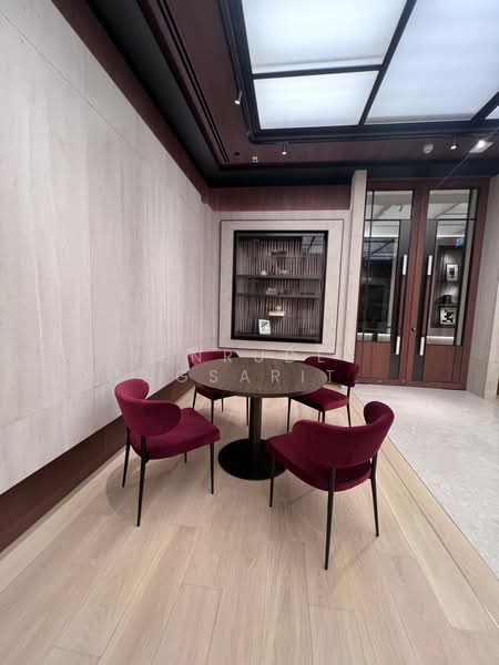 Dusit Central Park (Residences), Bangkok, 946 Rama 4 Road, Silom, Bang Rak, Bangkok, 2 Bedrooms, 159 sqm, Condo For Sale, by Yenrudee Jongsaritwang, 500430557 - DDproperty.com