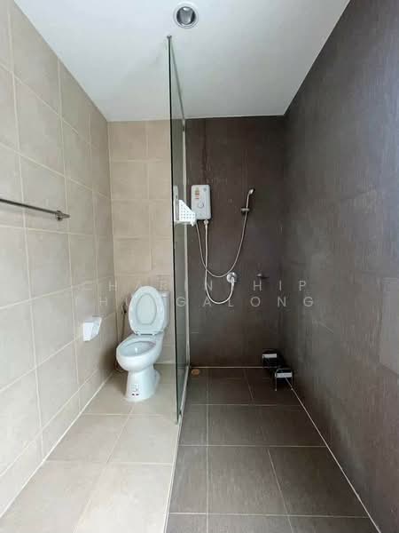 Areeya Mandarina Sukhumvit 77, Bangkok, Sukhumvit 77 Road (On Nut), Suan Luang, Bangkok, 3 Bedrooms, 225 sqm, Townhouse For Rent, by Charinthip Phungalong, 500430566 - DDproperty.com