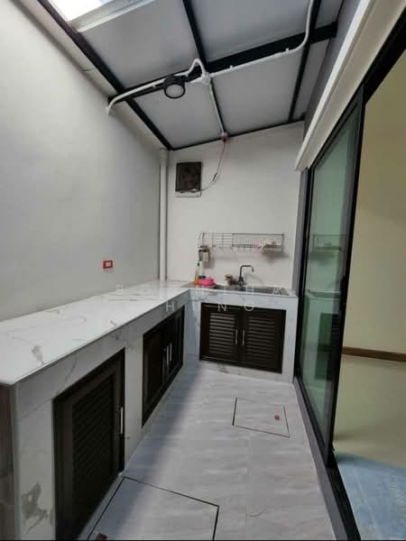 Natura Trend Rattanathibet-Ratchapruek, Nonthaburi, 11 Soi Bang Len 21, Bang Len, Bang Yai, Nonthaburi, 3 Bedrooms, 160 sqm, Townhouse For Rent, by Boontha Phung, 500430600 - DDproperty.com