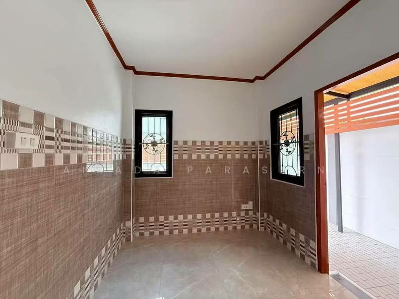 ขาย บ้านเดี่ยว 2 ชั้น หมู่บ้านเพ็ญศิริ 4 ใกล้ โลตัส หนองจอก, Bangkok, Krathum Rai, Nong Chok, Bangkok, 5 Bedrooms, 220 sqm, Single Detached House For Sale, by Airada Parasarn, 500430606 - DDproperty.com