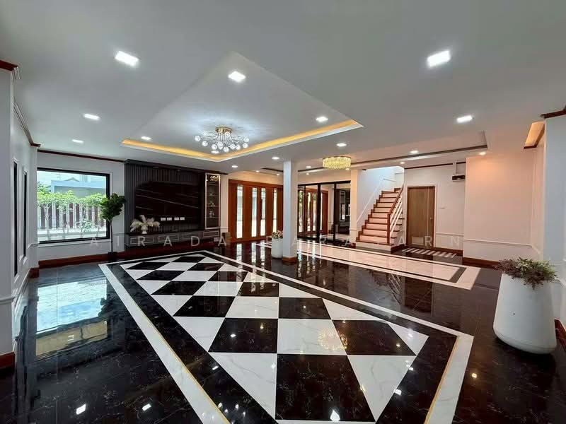 ขาย บ้านเดี่ยว 2 ชั้น หมู่บ้านเพ็ญศิริ 4 ใกล้ โลตัส หนองจอก, Bangkok, Krathum Rai, Nong Chok, Bangkok, 5 Bedrooms, 220 sqm, Single Detached House For Sale, by Airada Parasarn, 500430606 - DDproperty.com