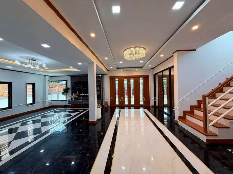 ขาย บ้านเดี่ยว 2 ชั้น หมู่บ้านเพ็ญศิริ 4 ใกล้ โลตัส หนองจอก, กรุงเทพ, กระทุ่มราย, หนองจอก, กรุงเทพ, 220 ตร.ม., บ้านเดี่ยว ขาย, โดย Airada Parasarn, 500430606 - DDproperty.com