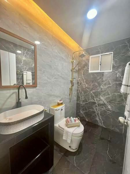 The Trust Town Wongwaen – Lam Luk Ka, Pathum Thani, Soi Bueng Kham Proi, Bung Kham Proi, Lam Luk Ka, Pathum Thani, 3 Bedrooms, 110 sqm, Townhouse For Sale, by Airada Parasarn, 500430625 - DDproperty.com