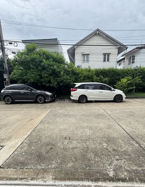 Baan Klang Krung The Royal Vienna Ratchavipa - Ratchadaphisek, Bangkok, Chatuchak, Bangkok, 6 Bedrooms, 600 sqm, Townhouse For Sale, by Connex Property, 500430645 - DDproperty.com