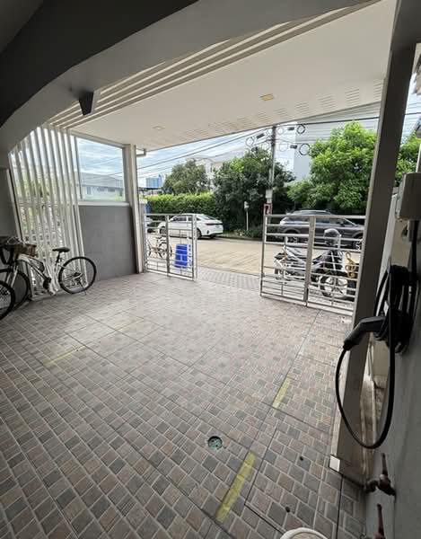Baan Klang Krung The Royal Vienna Ratchavipa - Ratchadaphisek, Bangkok, Chatuchak, Bangkok, 6 Bedrooms, 600 sqm, Townhouse For Sale, by Connex Property, 500430645 - DDproperty.com