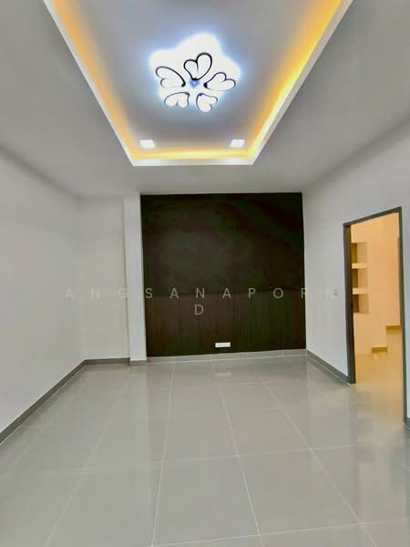 รัตนวรรณ 2 ลำลูกกา คลอง 4, ปทุมธานี, ลาดสวาย, ลำลูกกา, ปทุมธานี, 150 ตร.ม., บ้านเดี่ยว ขาย, โดย Angsanaporn D, 500430739 - DDproperty.com