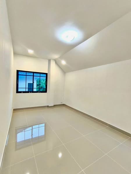 รัตนวรรณ 2 ลำลูกกา คลอง 4, ปทุมธานี, ลาดสวาย, ลำลูกกา, ปทุมธานี, 150 ตร.ม., บ้านเดี่ยว ขาย, โดย Angsanaporn D, 500430739 - DDproperty.com