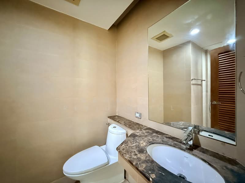 The Prime 11, Bangkok, 29 Soi Sukhumvit 11, Khlongtoei Nua, Watthana, Bangkok, 4 Bedrooms, 177 sqm, Condo For Sale, by Bangkok Residential, 500430743 - DDproperty.com