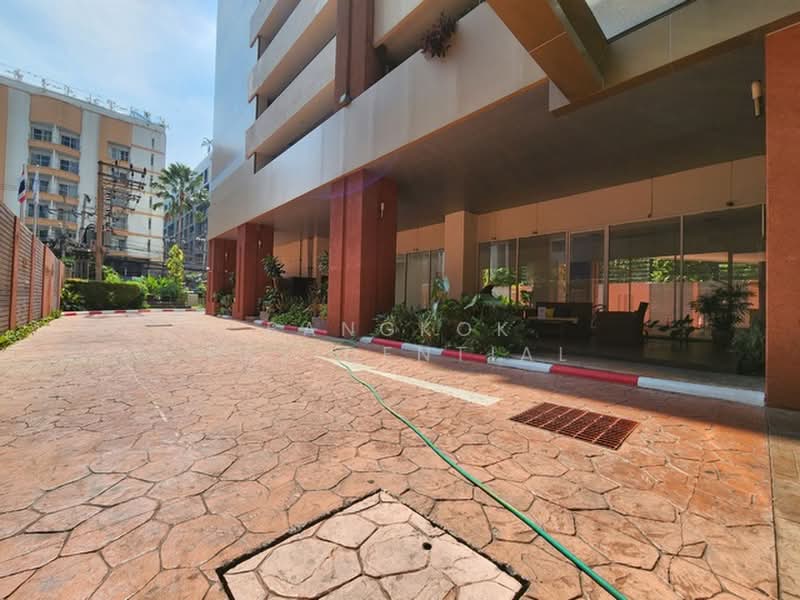 The Prime 11, Bangkok, 29 Soi Sukhumvit 11, Khlongtoei Nua, Watthana, Bangkok, 4 Bedrooms, 177 sqm, Condo For Sale, by Bangkok Residential, 500430743 - DDproperty.com