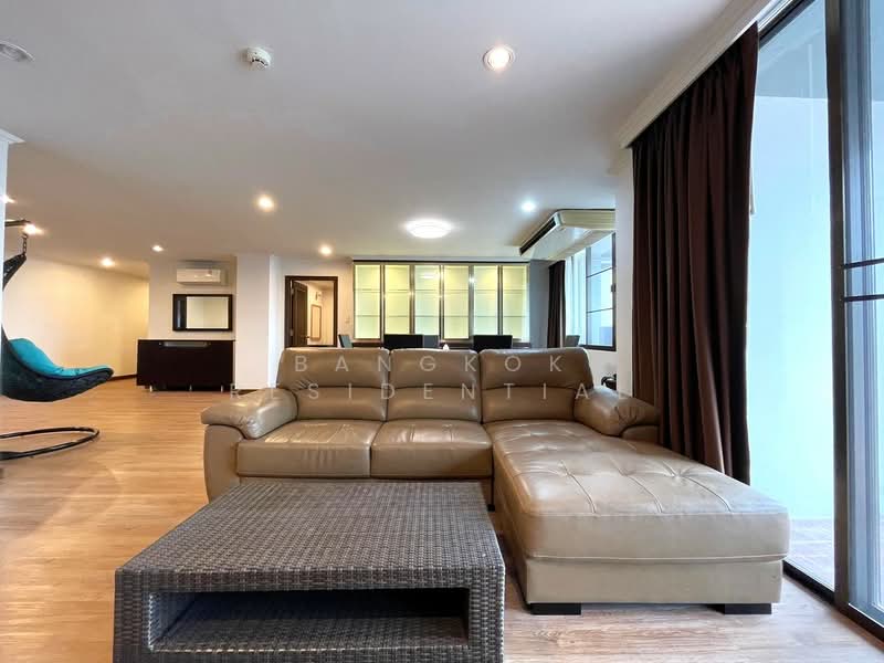 Acadamia Grand Tower, Bangkok, Soi Sukhumvit 43, Khlong Tan Nua, Watthana, Bangkok, 3 Bedrooms, 194 sqm, Condo For Sale, by Bangkok Residential, 500430753 - DDproperty.com