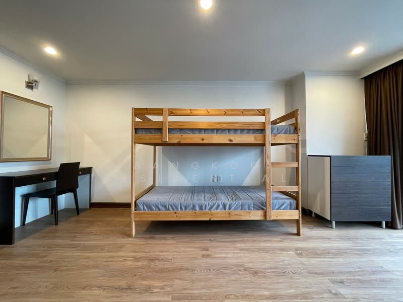 Acadamia Grand Tower, Bangkok, Soi Sukhumvit 43, Khlong Tan Nua, Watthana, Bangkok, 3 Bedrooms, 194 sqm, Condo For Sale, by Bangkok Residential, 500430753 - DDproperty.com