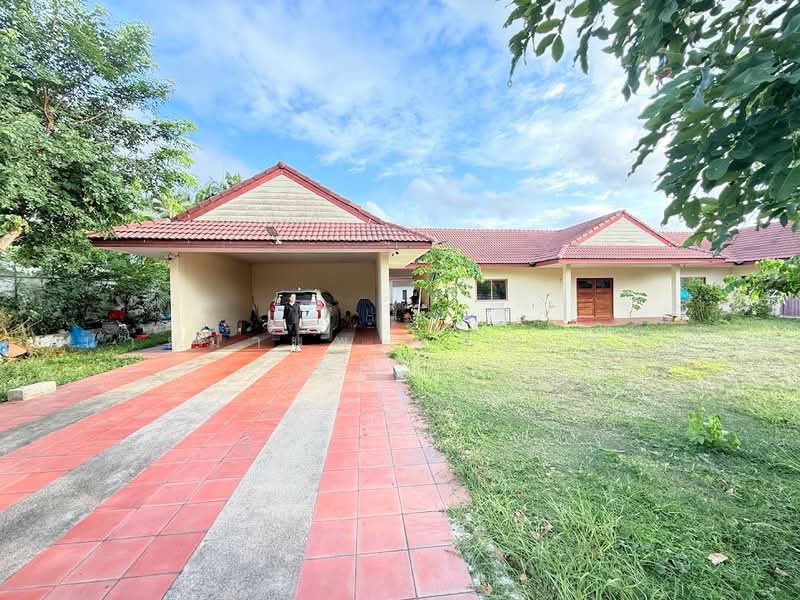 โครงการ Bayview Residence บางเสร่ ซื้อที่ดิน 515 ตร.วา แถมบ้านกว่า 660 ตร.ม, ชลบุรี, บางเสร่, สัตหีบ, ชลบุรี, 660 ตร.ม., บ้านเดี่ยว ขาย, โดย นายมานพ วุฒฒเจริญ, 500430754 - DDproperty.com
