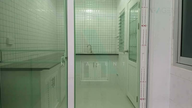 Sathorn Grand Ville : สาทรแกรนด์วิลล์, กรุงเทพ, ถนน กัลปพฤกษ์, บางแค, กรุงเทพ, 120 ตร.ม., ทาวน์เฮ้าส์ ขาย, โดย NR AGENT, 500430782 - DDproperty.com