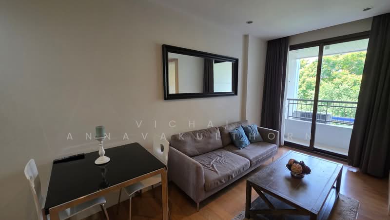 Collezio Sathorn-Pipat, Bangkok, 41 Soi Pipat 1 Silom Road, Silom, Bang Rak, Bangkok, 1 Bedroom, 44 sqm, Condo For Sale, by Vichai Annavakulthorn, 500430797 - DDproperty.com