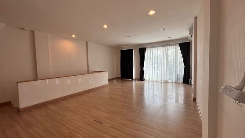 The Master @BTS Udomsuk, Bangkok, Bang Na Nuea, Bang Na, Bangkok, , 266 sqm, Shophouse For Rent, by Jiraporn Jansiri, 500430814 - DDproperty.com