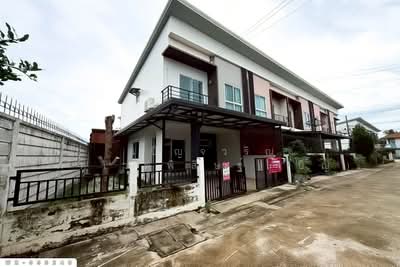 ขาย - The Trust Townhome Wongwaen-Kanchanapisek : เดอะทรัสต์ ทาวน์โฮม วงแหวน-กาญจนาภิเษก, ปทุมธานี