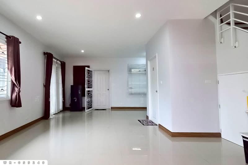The Trust Townhome Wongwaen-Kanchanapisek : เดอะทรัสต์ ทาวน์โฮม วงแหวน-กาญจนาภิเษก, ปทุมธานี, ซอย บึงคําพร้อย, บึงคำพร้อย, ลำลูกกา, ปทุมธานี, 140 ตร.ม., ทาวน์เฮ้าส์ ขาย, โดย เบ็ญจวริณ ภัคเวทพิสิษฐ์(เบ็ญ), 500430839 - DDproperty.com