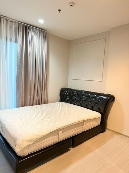 Life Asoke, Bangkok, Asoke-Dindang Road, Bang Kapi, Huai Khwang, Bangkok, 1 Bedroom, 40 sqm, Condo For Sale, by Fazwaz (Thailand) Co., Ltd., 500430862 - DDproperty.com