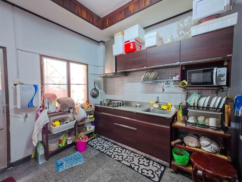 2story detached house soi sukhumvit81 area 51 Sq.wah, Bangkok, Bang Chak, Phra Khanong, Bangkok, 3 Bedrooms, 160 sqm, Single Detached House For Sale, by คุณโจ, 500430867 - DDproperty.com