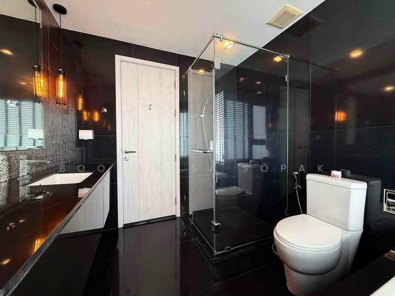 Rhythm Sukhumvit 36-38, Bangkok, 55 Soi Sukhumvit 36, Sukhumvit Road, Phra Kanong, Khlong Toei, Bangkok, 2 Bedrooms, 78 sqm, Condo For Rent, by Boonraksa Sopak, 500430899 - DDproperty.com