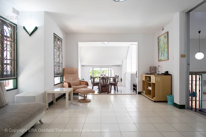 Pinery Park Beach (Suan Son Beach), Rayong, Klaeng, Muang Rayong, Rayong, 4 Bedrooms, 215 sqm, Semi-Detached House (Twin House) For Sale, by Korrawan, 500430907 - DDproperty.com