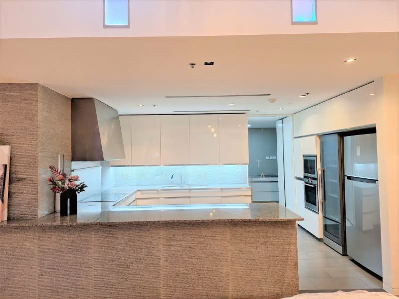 The Met Sathorn, Bangkok, 123 South Sathorn Road, Thung Maha Mek, Sathon, Bangkok, 3 Bedrooms, 198 sqm, Condo For Sale, by Banjarat Thanomchat, 500430920 - DDproperty.com